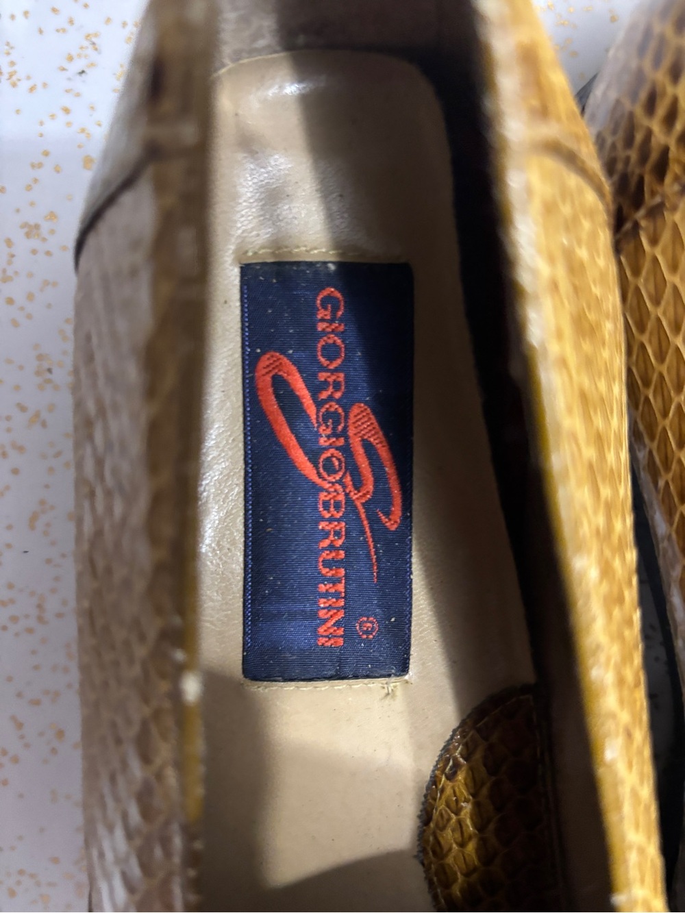 Giorgio Brutini Men's Textured Mustard Yellow Slip-On Genuine Snake Skin Loafers - Picture 2 of 7